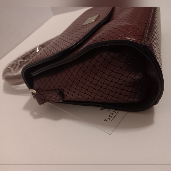 Nwt!! Van heusen hand/shoulder bag (Burgundy) - Picture 5 of 11
